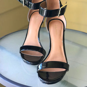 !MOVING SALE! Patent Black Calvin Klein Heels